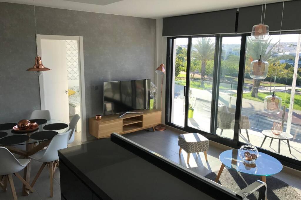 Sun Terrace Apartment Torrevieja Esterno foto