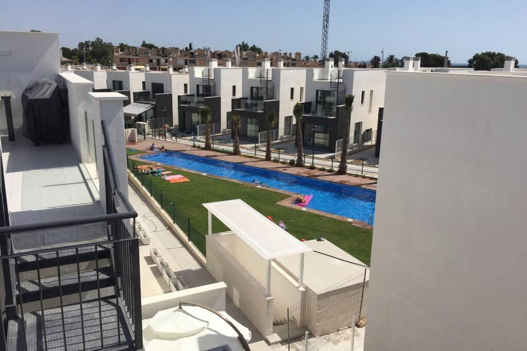 Sun Terrace Apartment Torrevieja Esterno foto