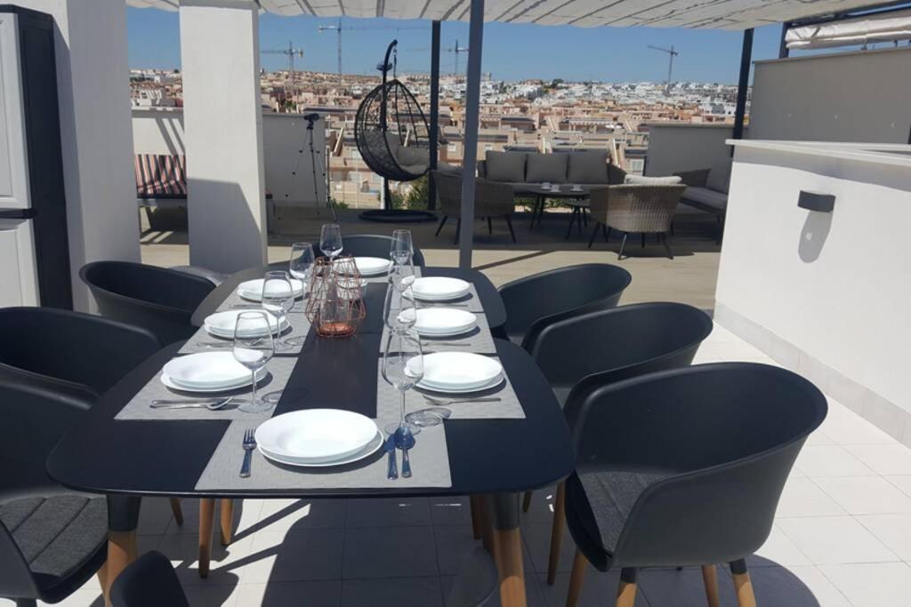 Sun Terrace Apartment Torrevieja Esterno foto